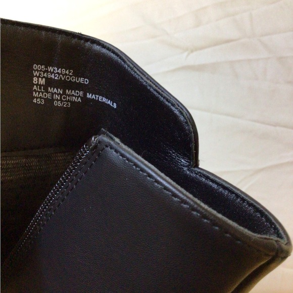 White Mountain Black Ankle Booties with Chunky Heel - Picture 6 of 8